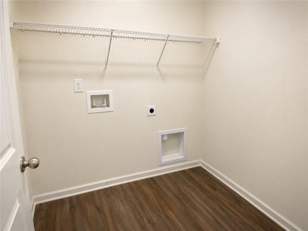 408 Nola Ct Nw - Photo 7 of 10