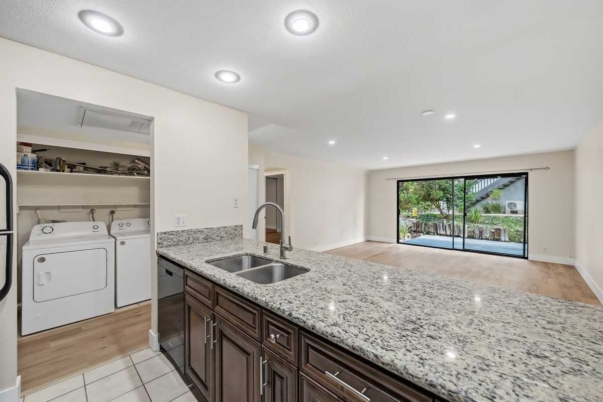 224 Orange Blossom - Photo 4 of 6