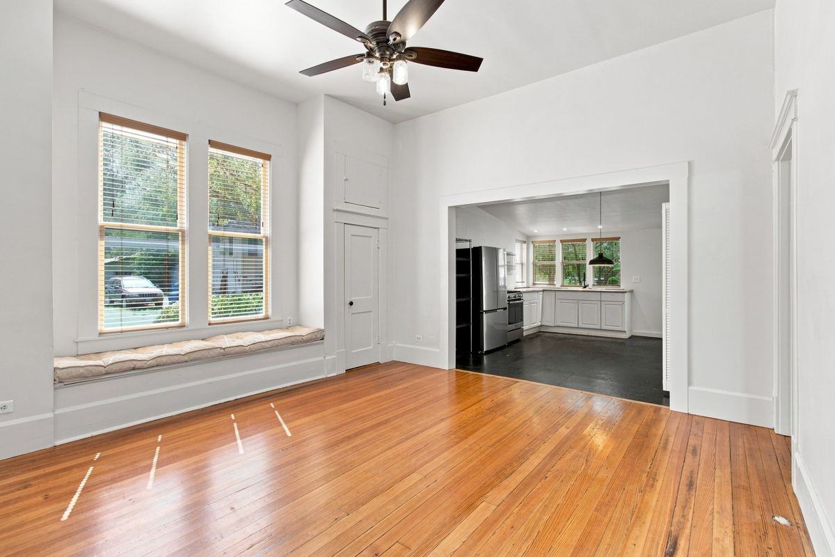 202 Eads Ave - Photo 2 of 5