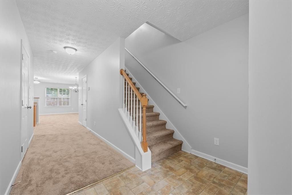 255 Magnolia Gardens Walk - Photo 3 of 23