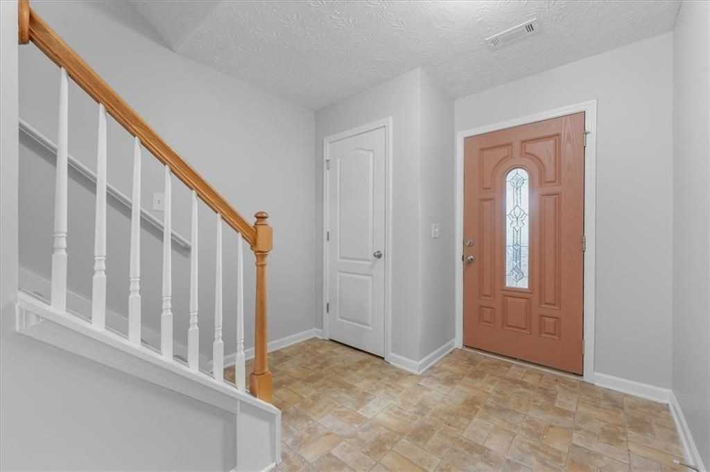 255 Magnolia Gardens Walk - Photo 4 of 23