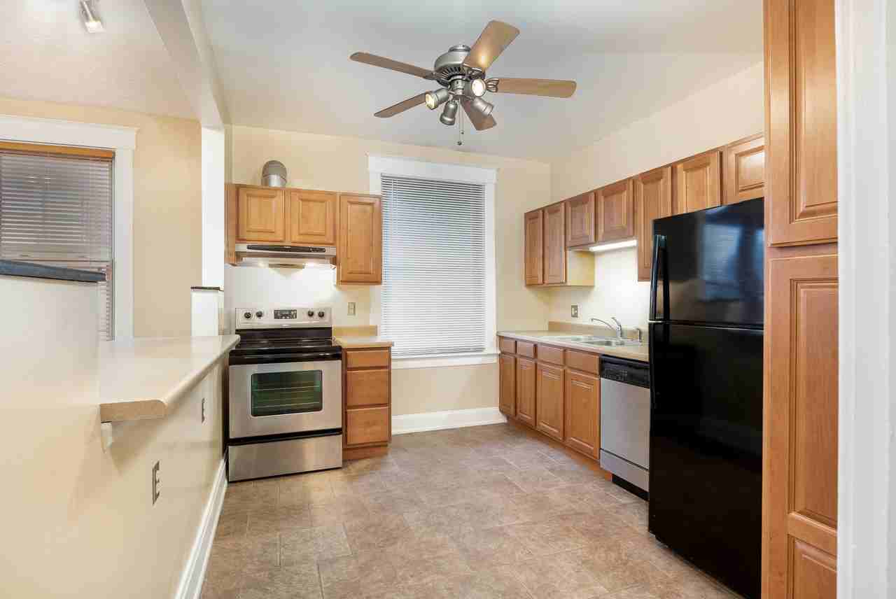 5248 Montgomery Rd #3 - Photo 7 of 9