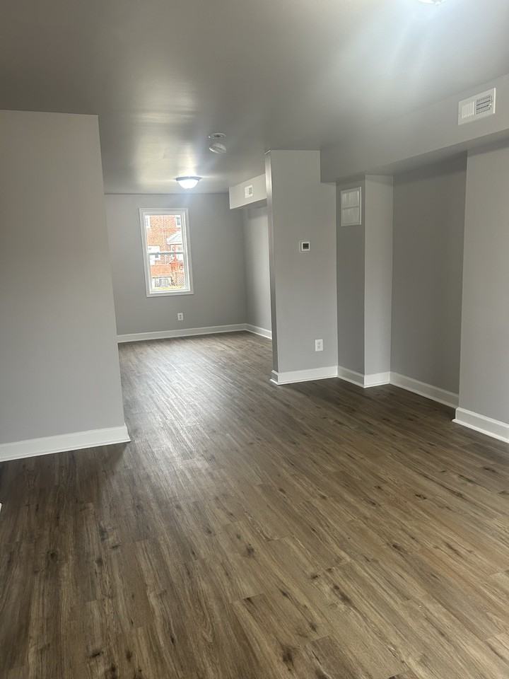 Saint Gregory Dr - Photo 6 of 16