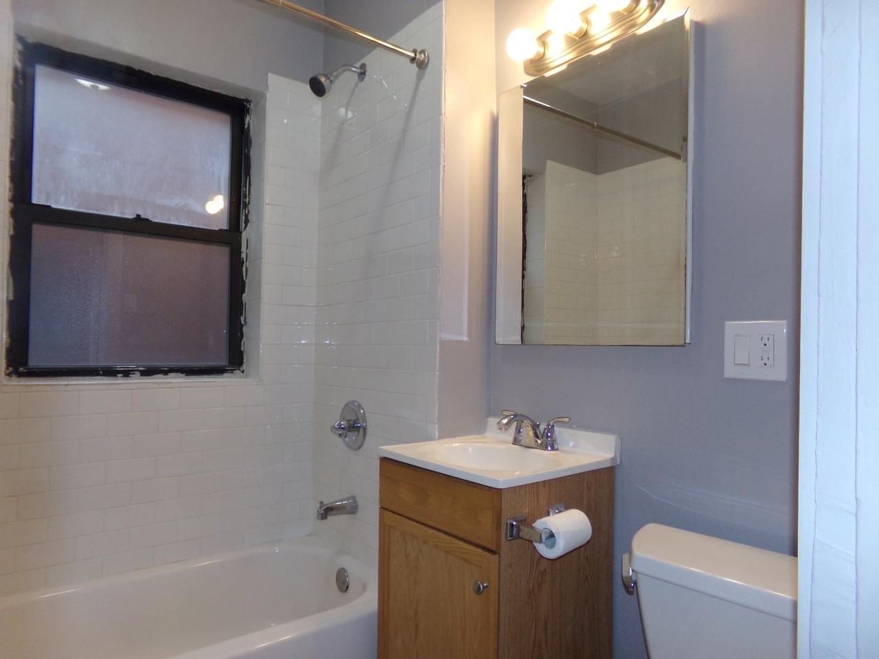 3604 W Sunnyside Ave #2 - Photo 4 of 6