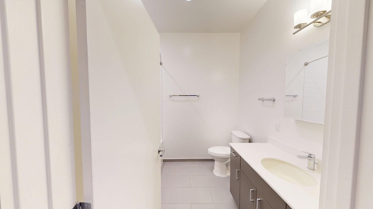2097 Market / 211 Church Apartments - Photo 6 of 28