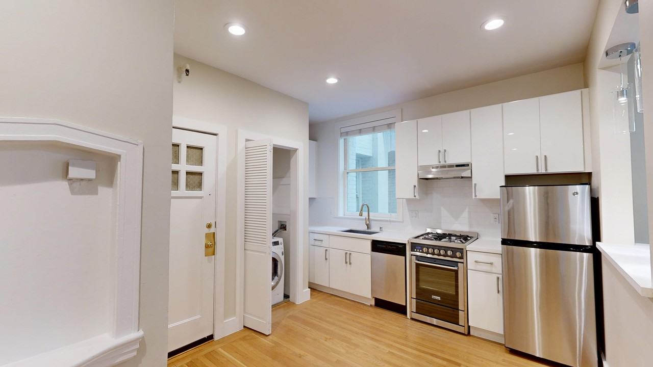 701 Taylor Street - Photo 3 of 21