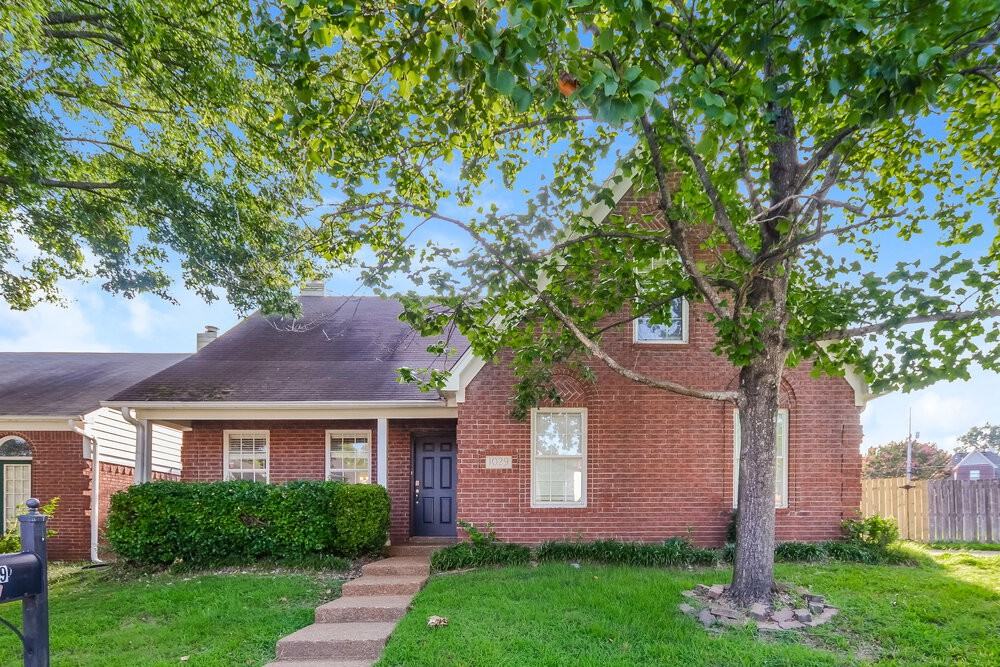 1029 Appling Meadow Dr