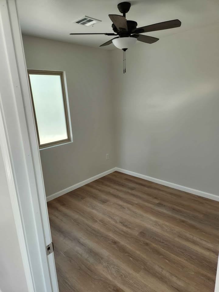 155 Fisher Ct #NA - Photo 4 of 11