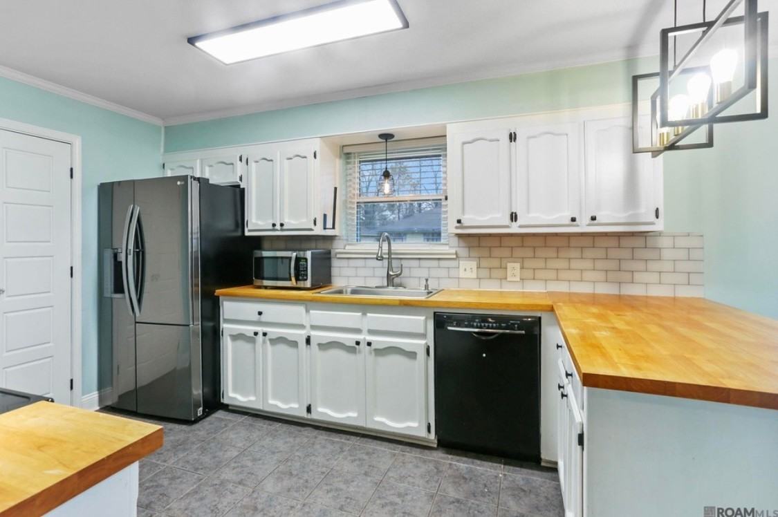 7622 Oneal Rd #NA - Photo 2 of 10