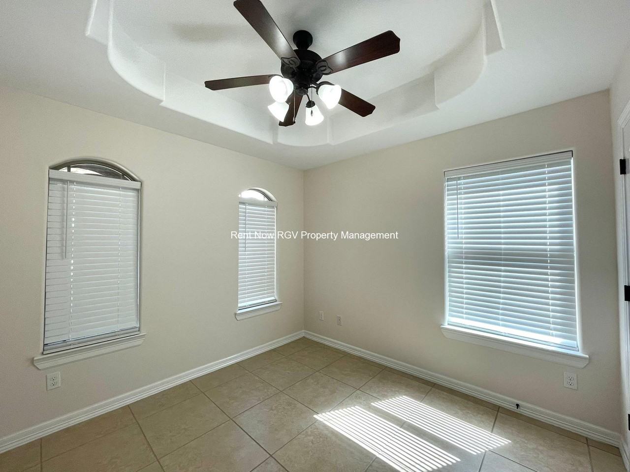 519 Edgewood Ave #NA - Photo 6 of 19
