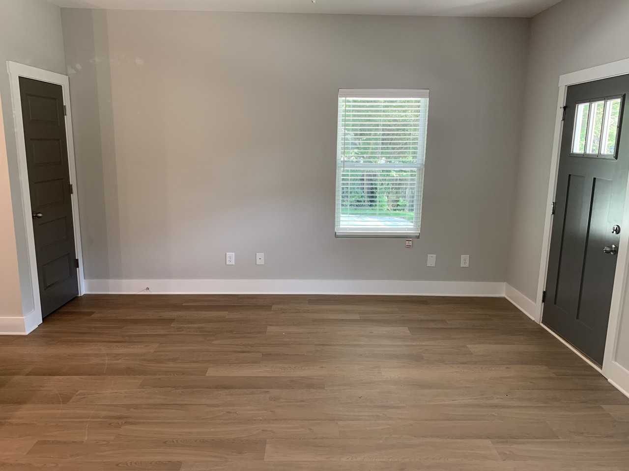 229 Vine St #NA - Photo 2 of 16