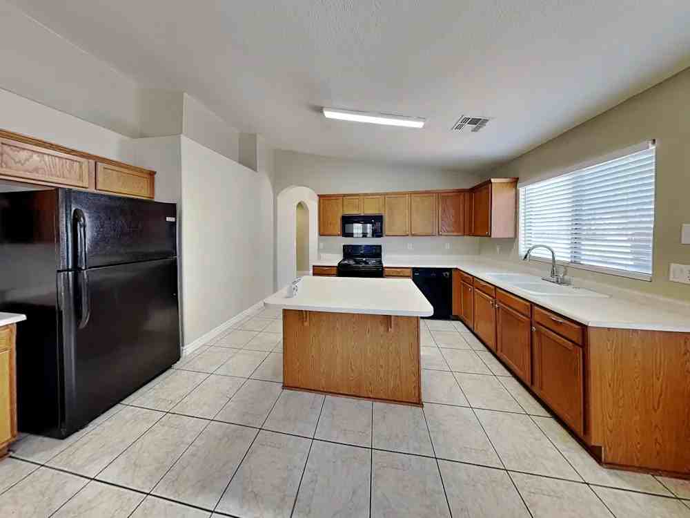 1531 W Saint Anne Ave #NA - Photo 3 of 13