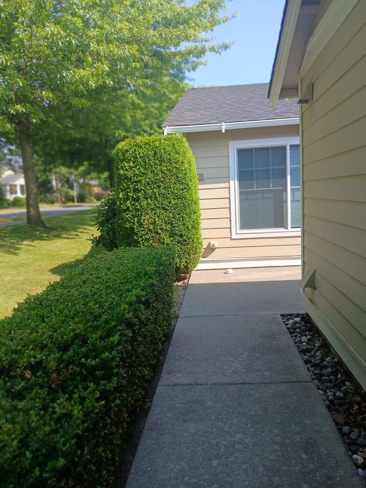 5670 Correll Dr #101 - Photo 4 of 18