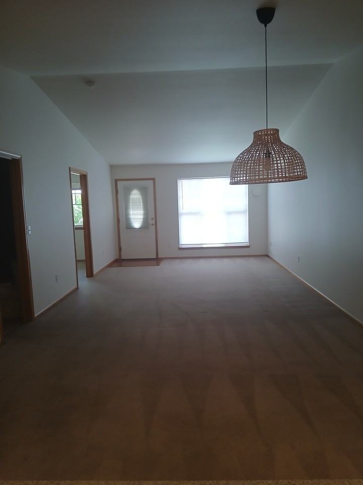 5670 Correll Dr #101 - Photo 5 of 18