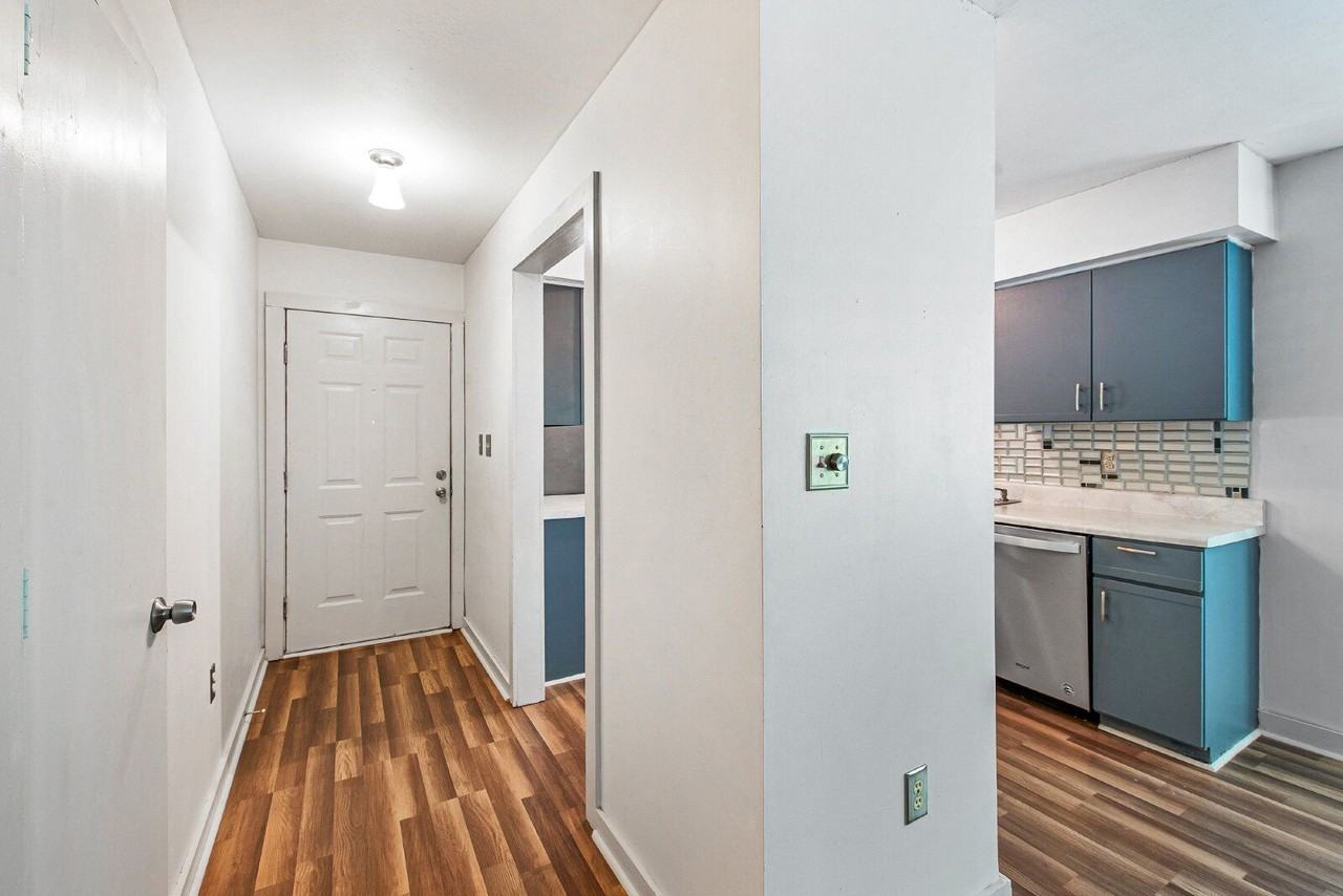 3606 Top Of The Pines Ct - Photo 3 of 28