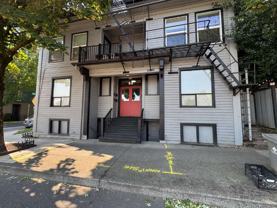 2456 Nw Vaughn St #4 - Photo 1 of 1