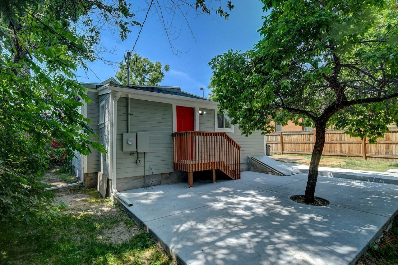 2643 W 38th Ave - Photo 2 of 28