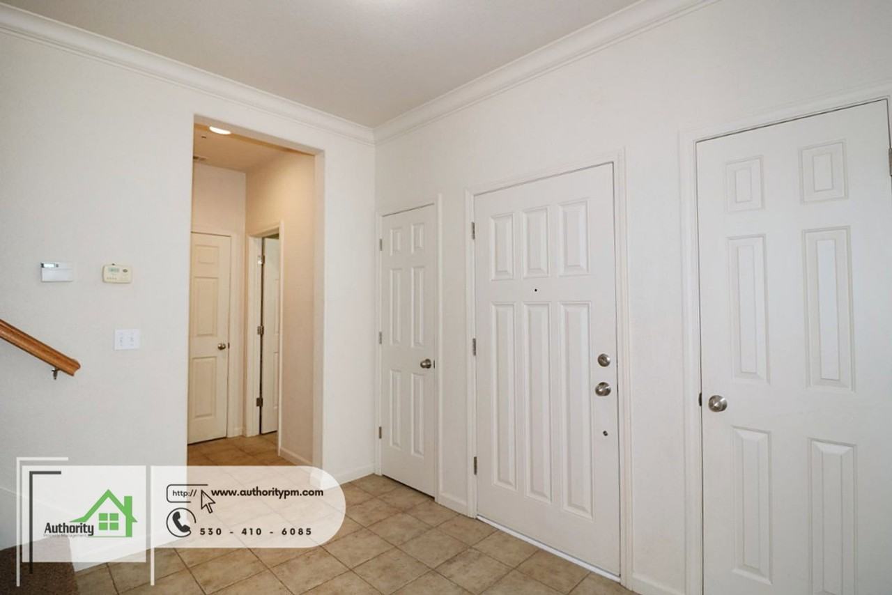 2359 Shining Star Way - Photo 6 of 30