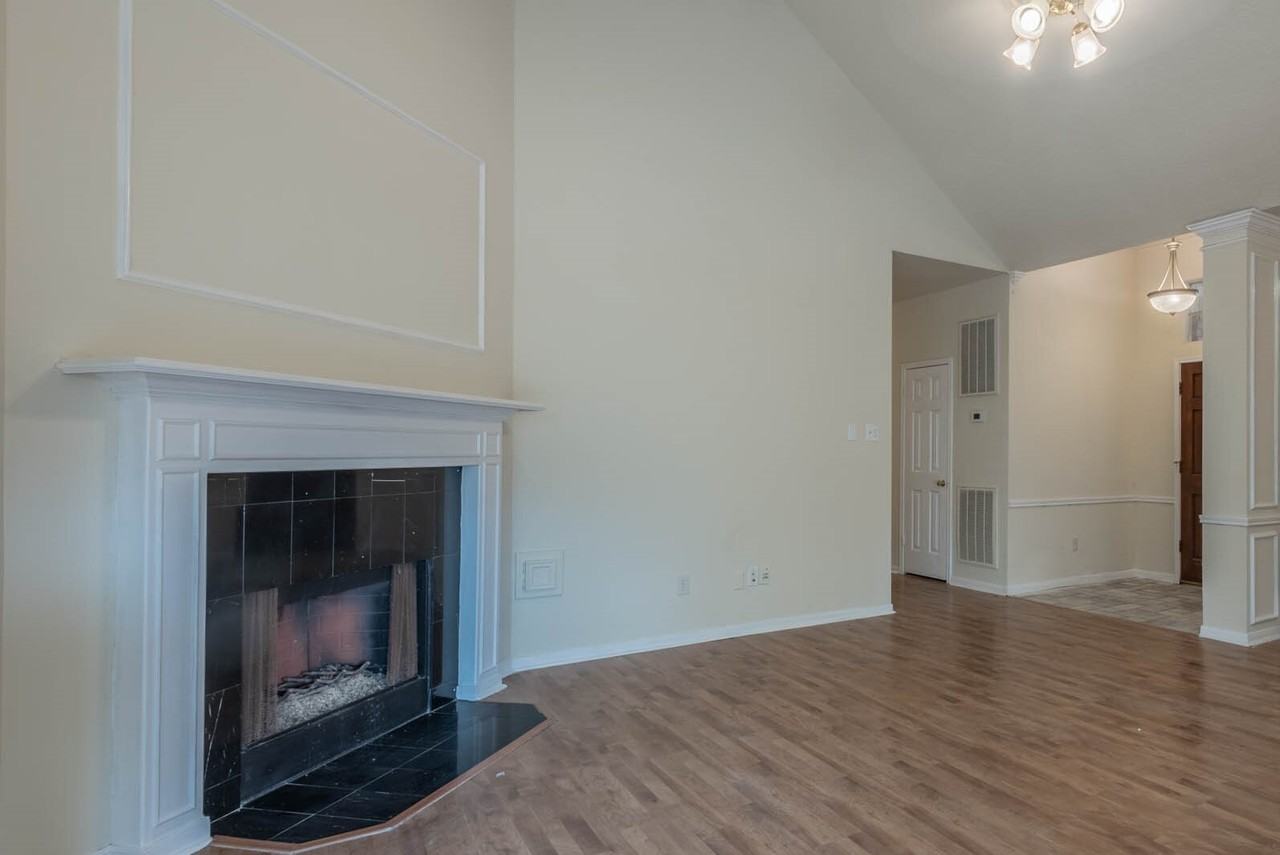 17030 Macleish Dr - Photo 7 of 22