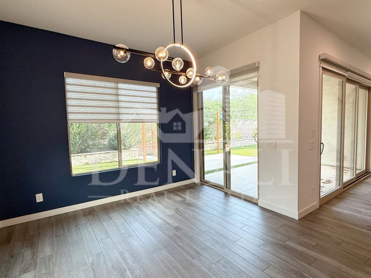 1447 E Flower St - Photo 7 of 39