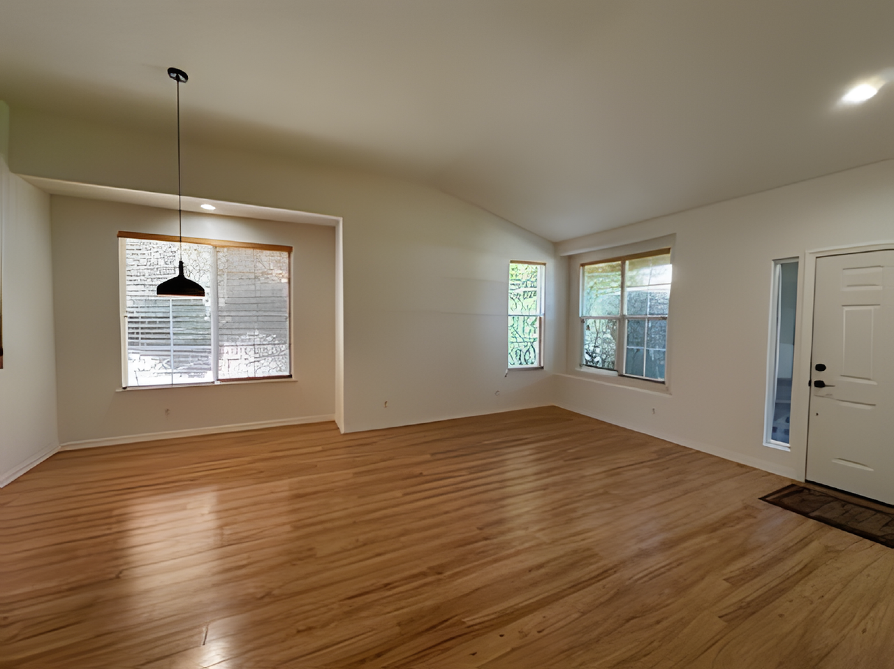 725 Asilo - Photo 5 of 28
