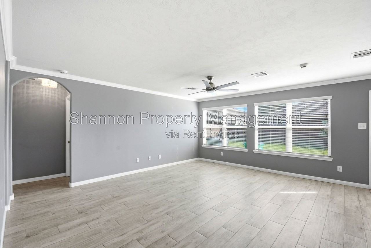 21103 N Valley Ct - Photo 5 of 22