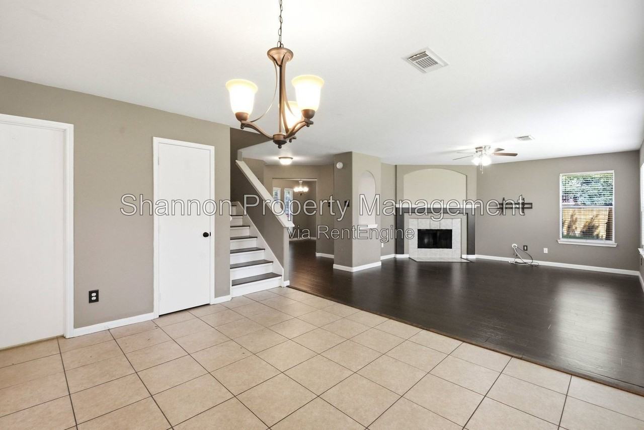 21103 N Valley Ct - Photo 6 of 22