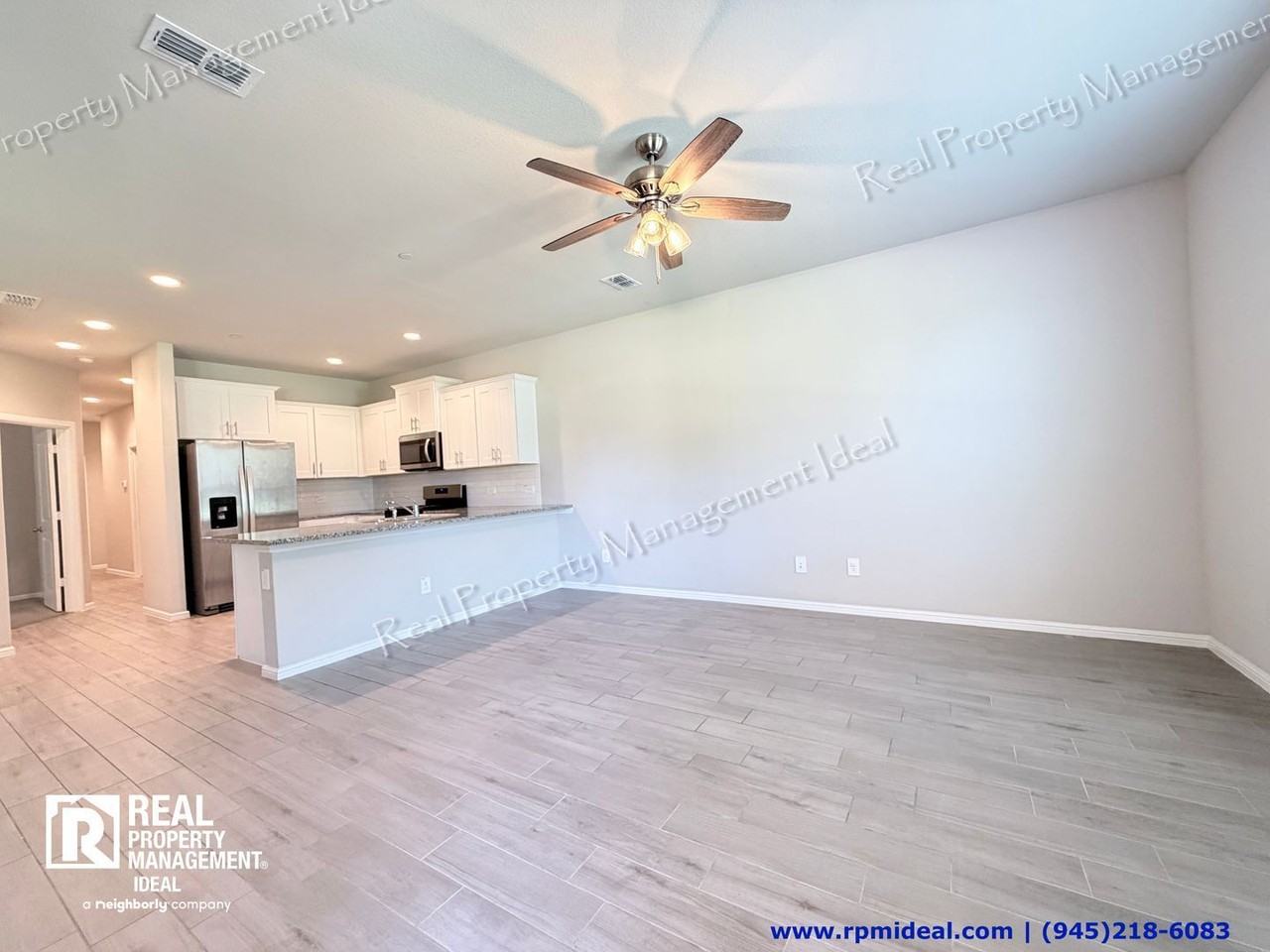 4808 Sparkling Pathway - Photo 3 of 28