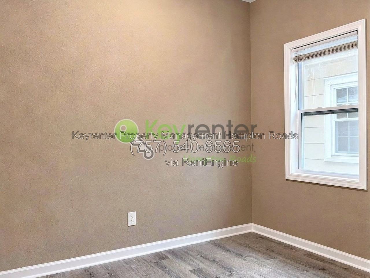 4909 Killam Ave - Photo 2 of 31