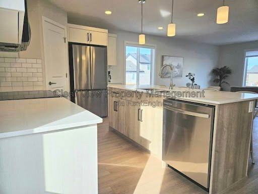582 Aquitania Blvd W #4 - Photo 7 of 23
