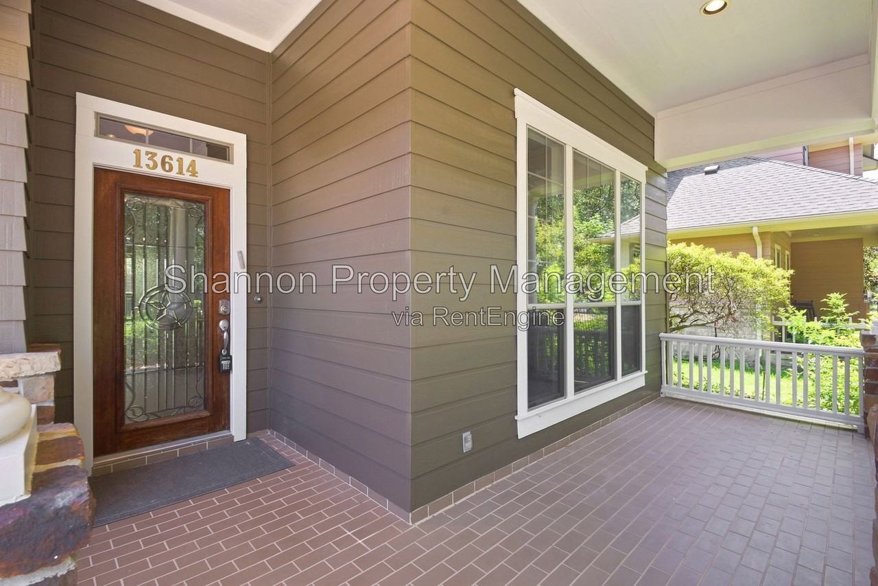 13614 Indigo Spires Dr - Photo 3 of 35
