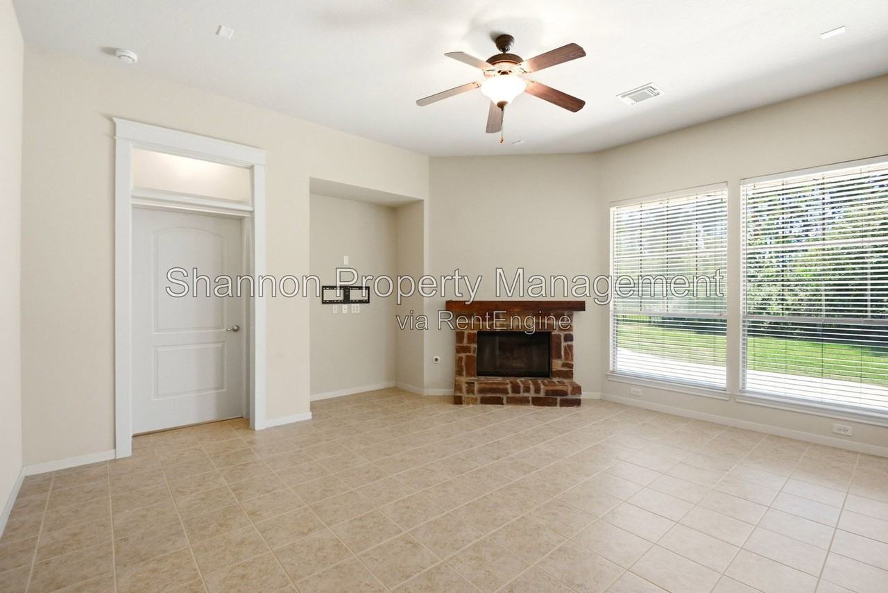 13614 Indigo Spires Dr - Photo 5 of 35