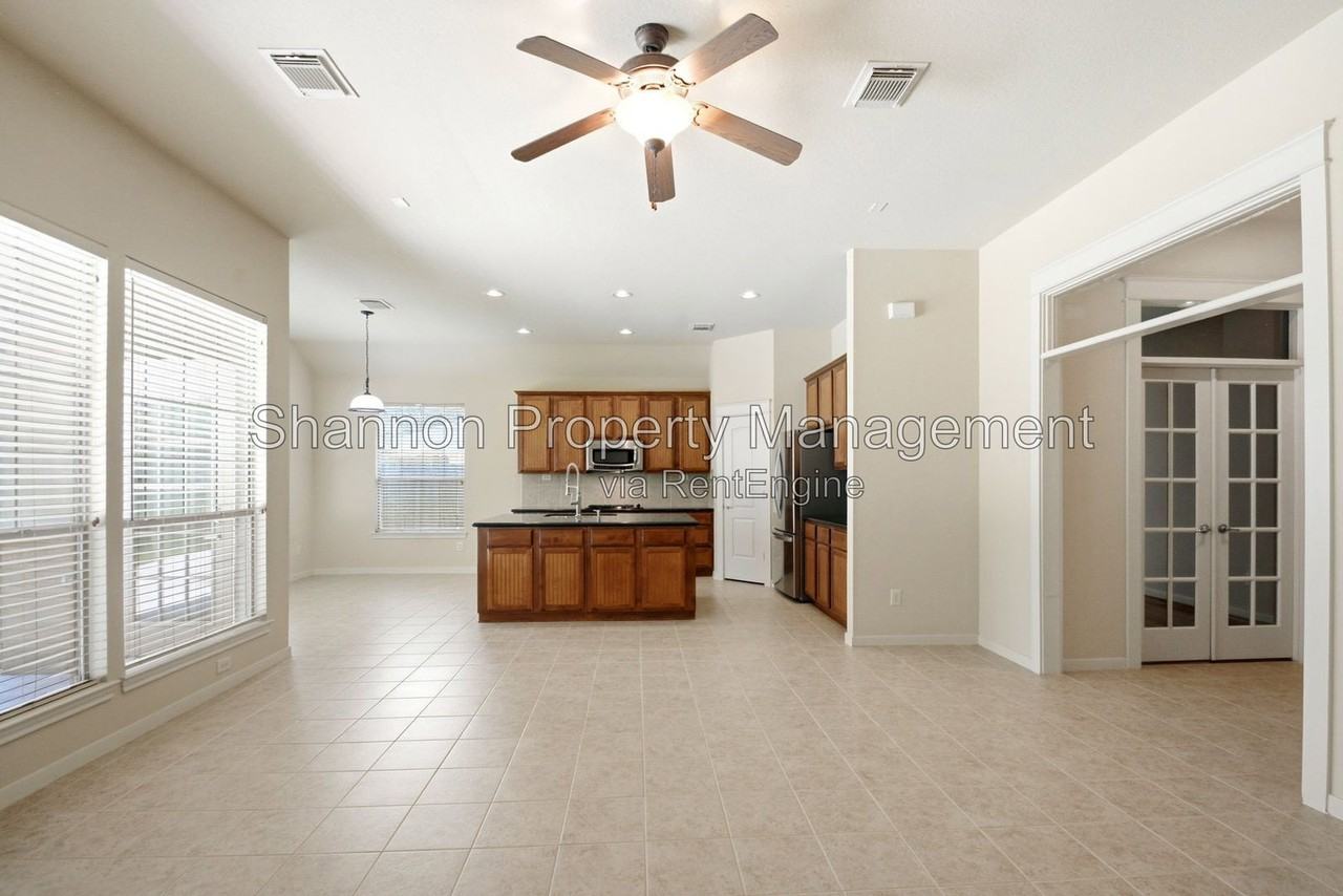 13614 Indigo Spires Dr - Photo 7 of 35
