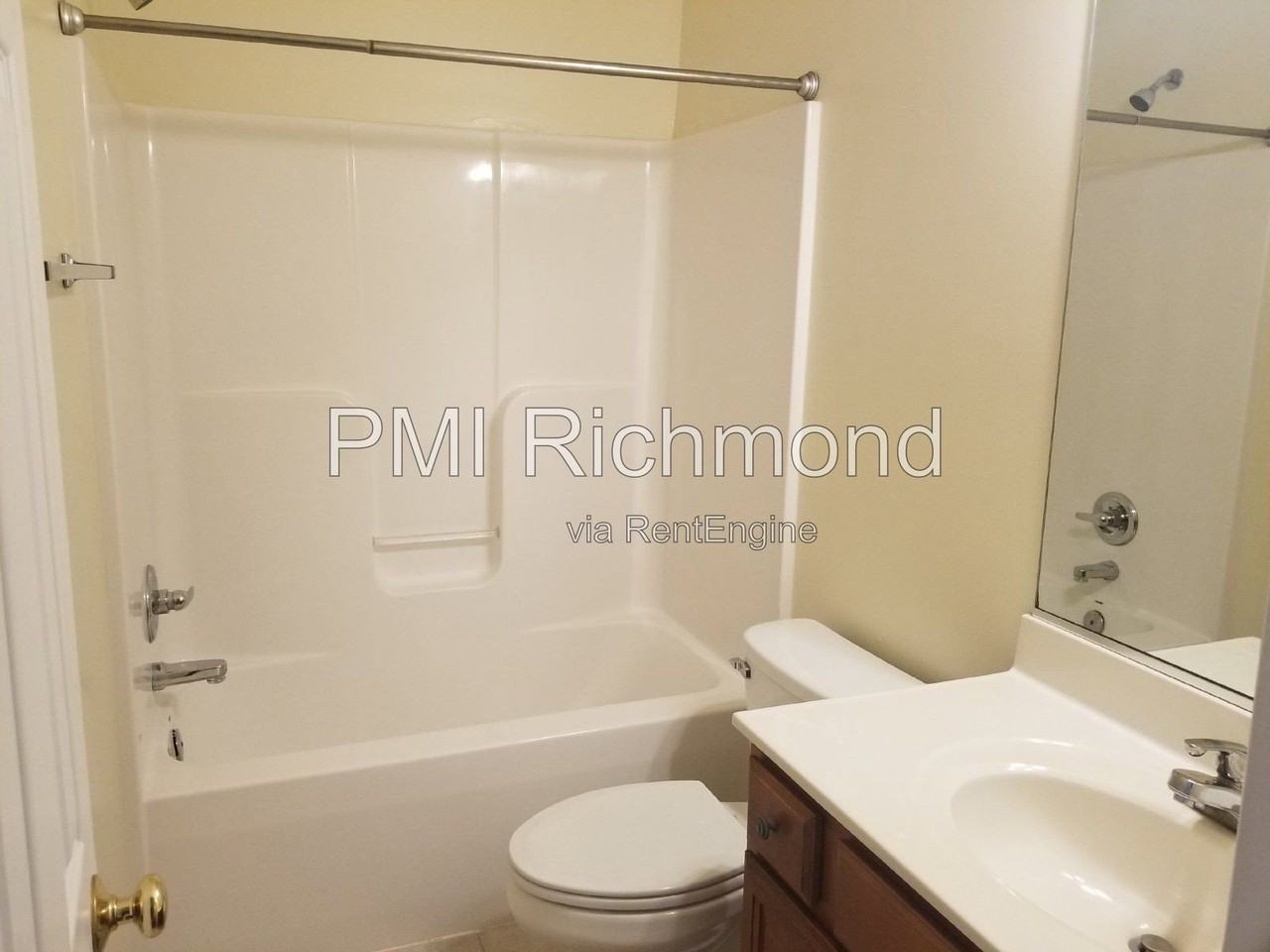14636 Sailboat Cir - Photo 4 of 23