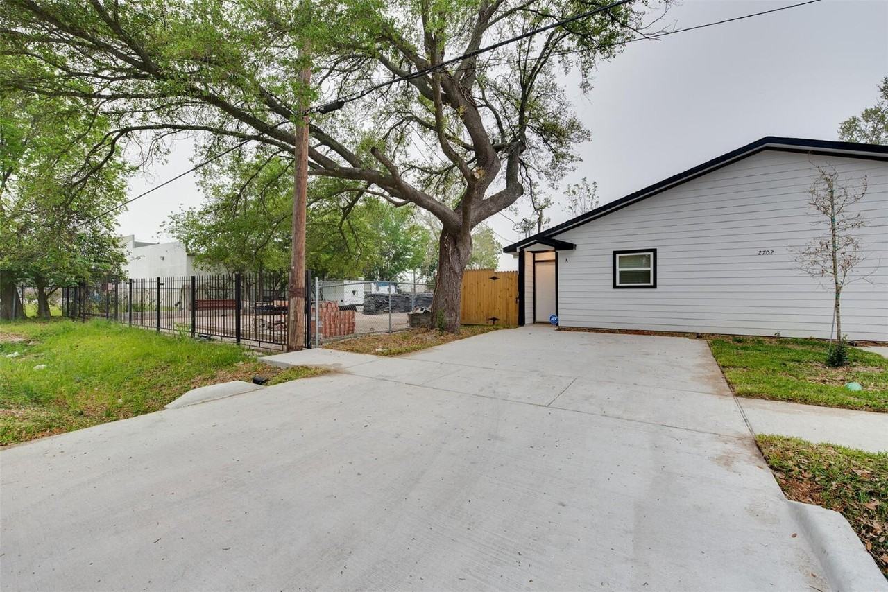 2702 Reid St Unit A - Photo 2 of 26