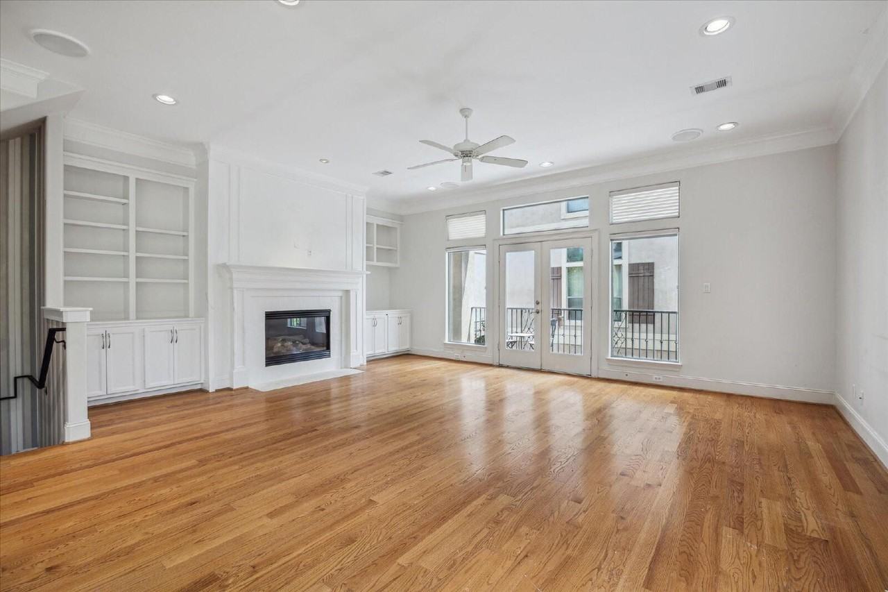 6830 Staffordshire Blvd - Photo 4 of 19