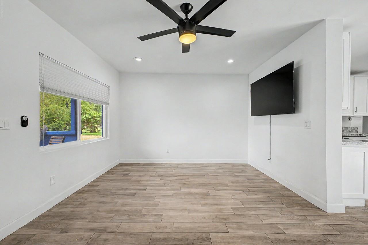 3026 N 27th St - Photo 5 of 28