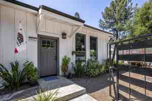 featured image of 19344 Quigley Ln