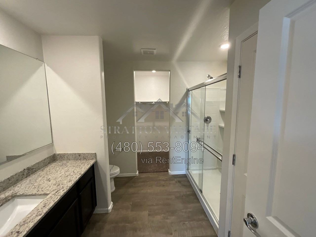 258 S Oak St - Photo 6 of 19