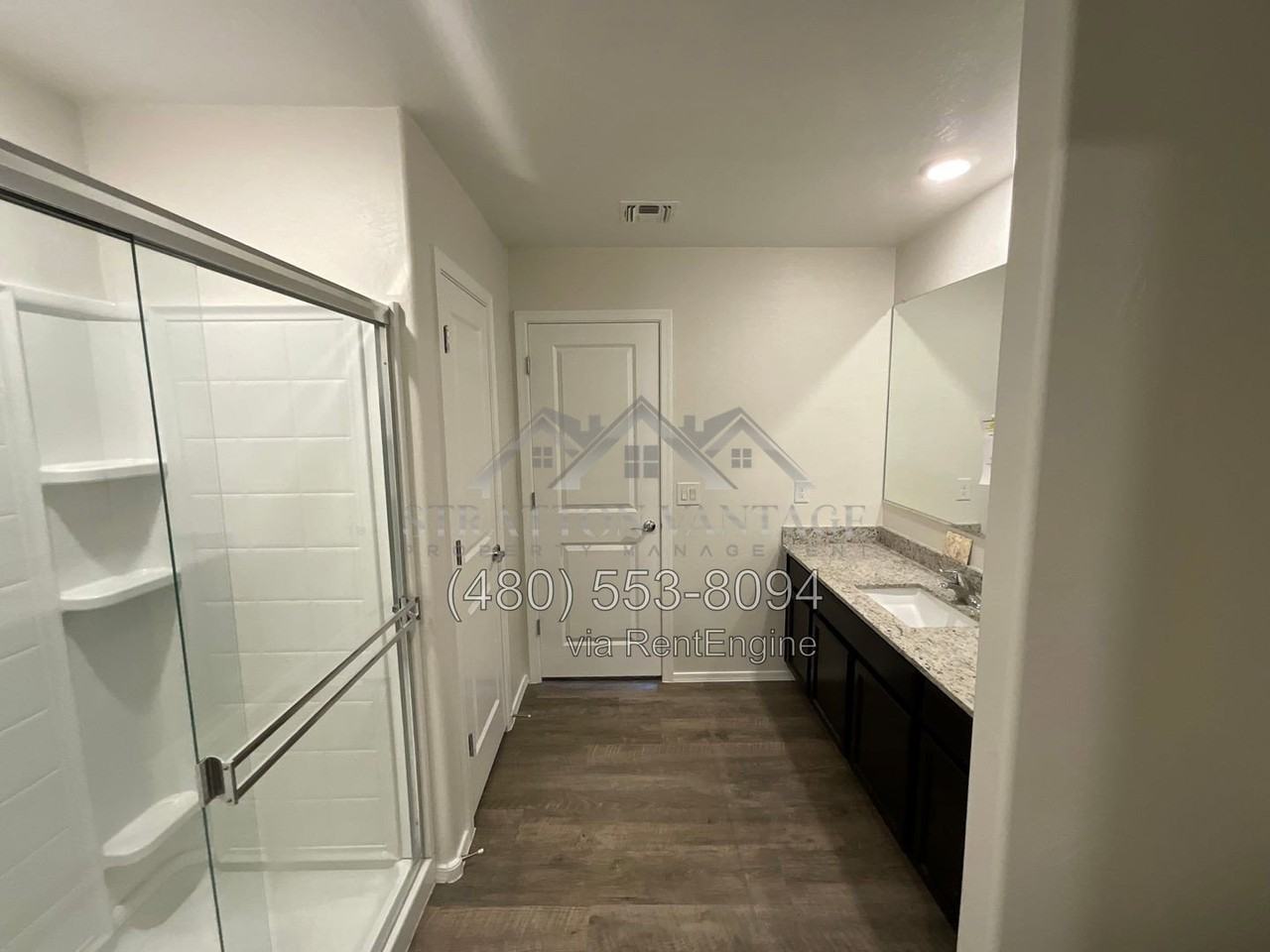 258 S Oak St - Photo 7 of 19