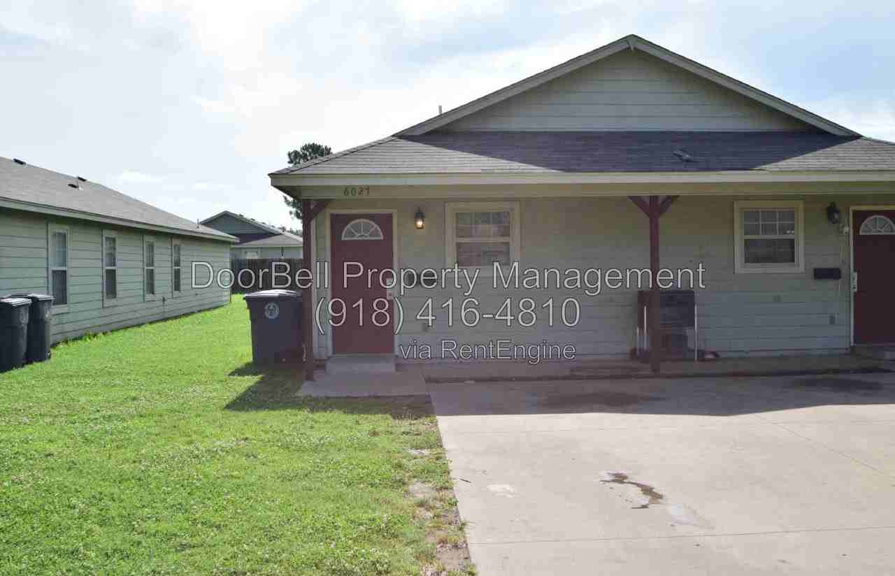 6018 S Newport Ave - Photo 2 of 15