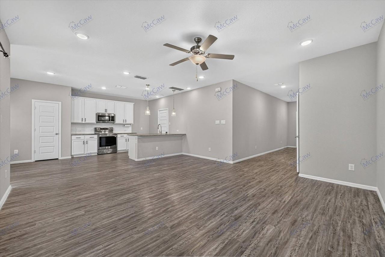 3348 Duncan Way - Photo 7 of 30