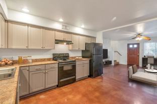 2334 N 6th Ave #2 - Photo 1 of 1