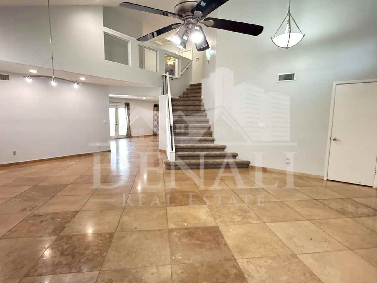 18220 N 45th St - Photo 4 of 37