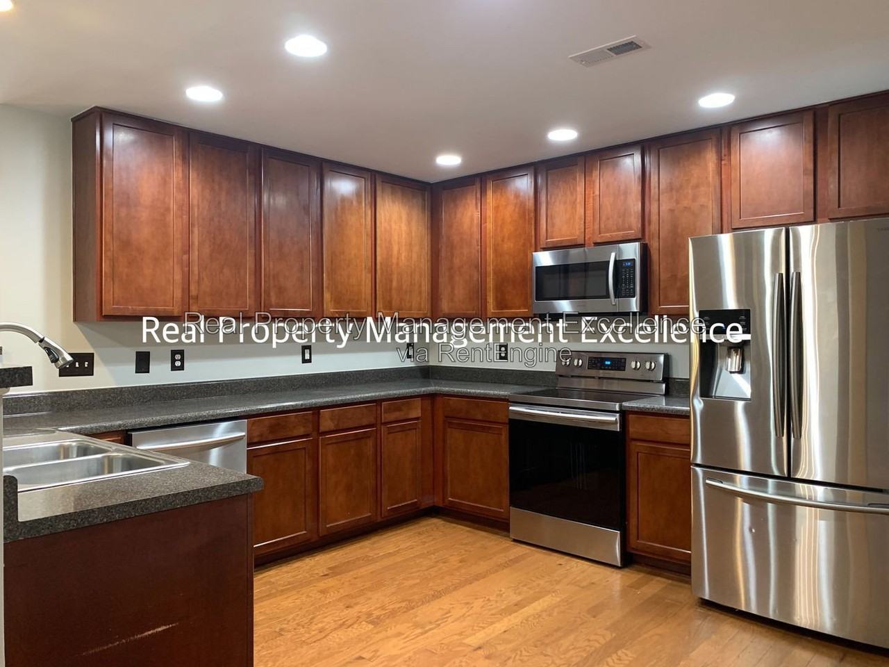 3214 Geary Trl - Photo 4 of 41