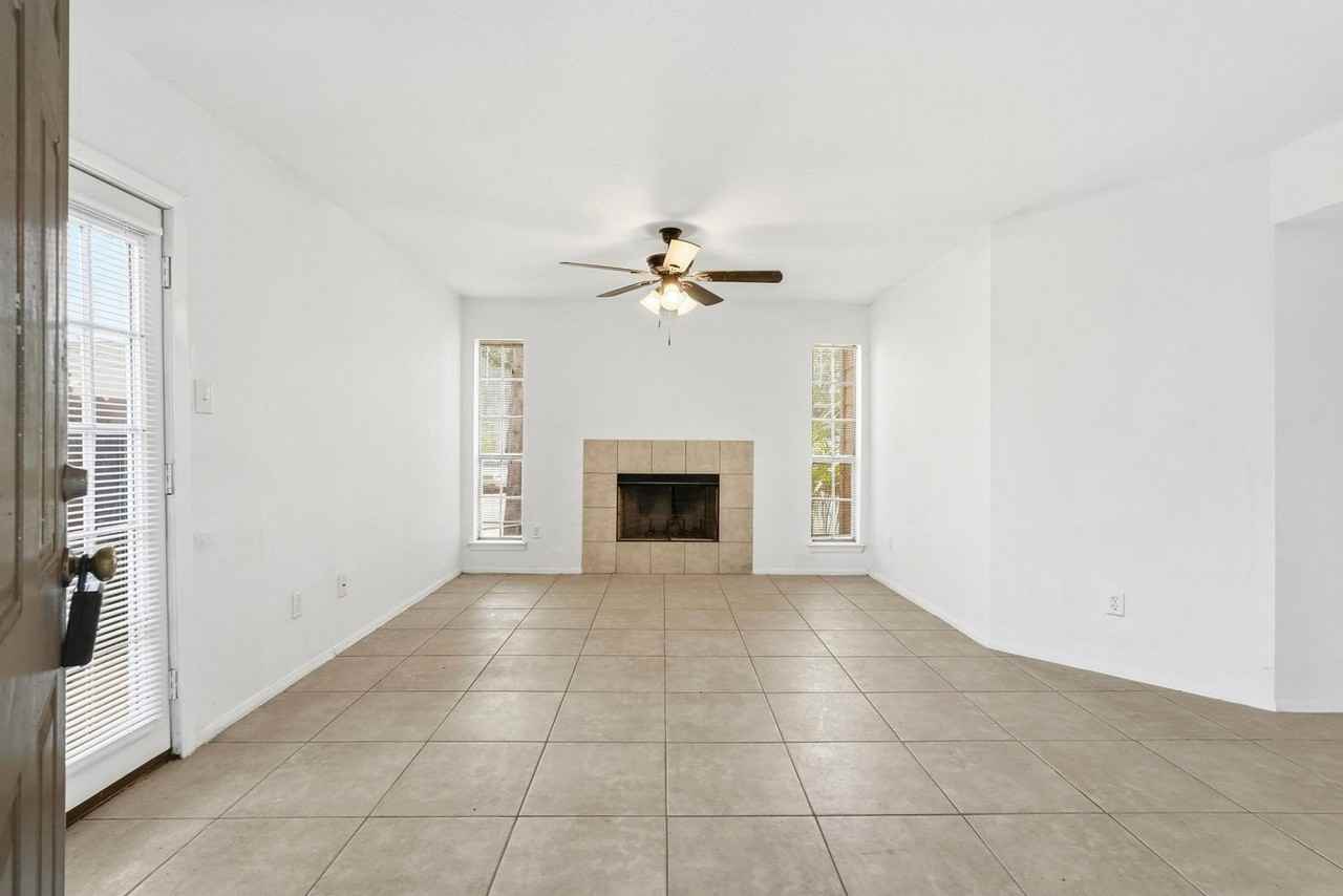 10501 South Dr #288 - Photo 3 of 22