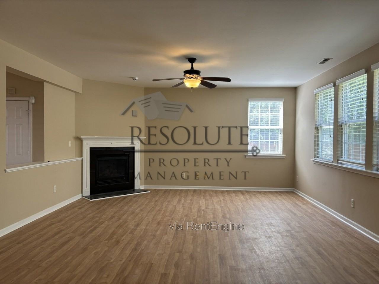 4 Spicewood Ct - Photo 6 of 15