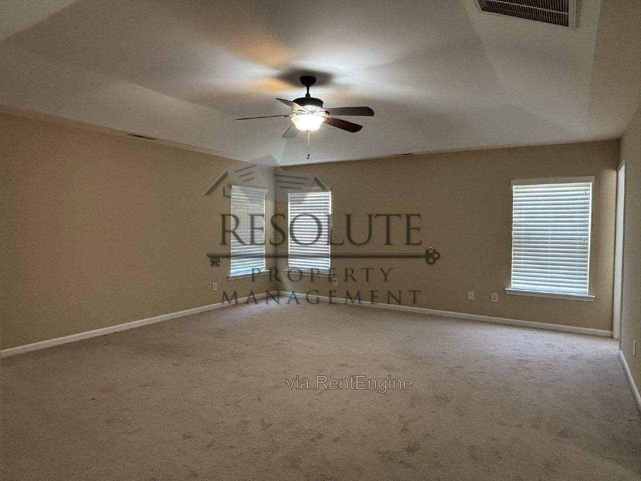4 Spicewood Ct - Photo 7 of 15