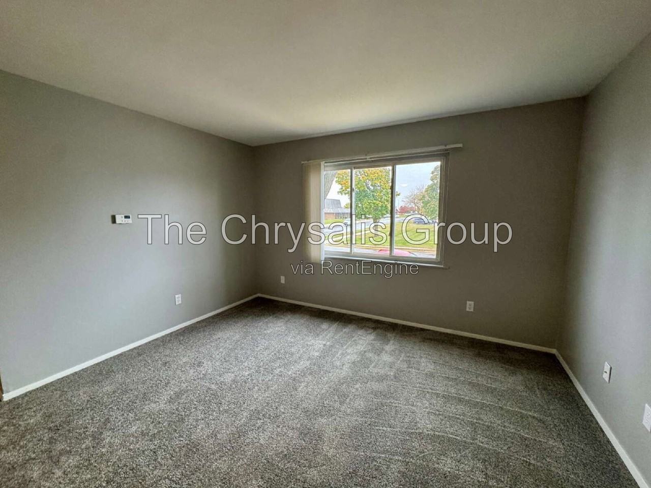 606 E Mckinley Rd #2D - Photo 7 of 9