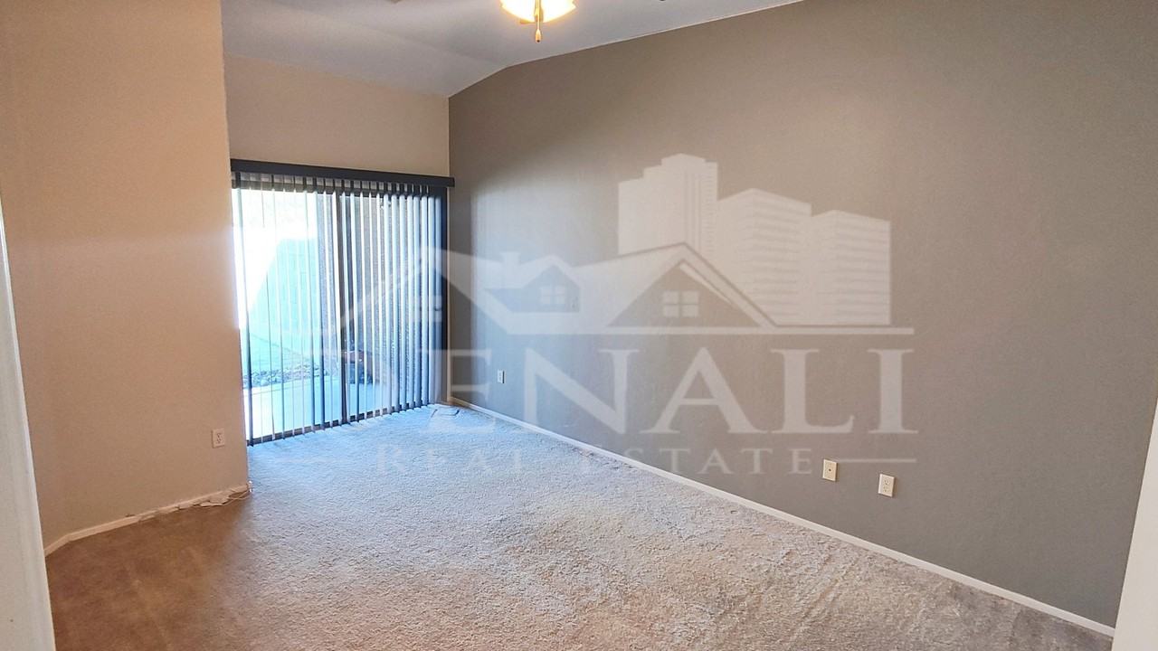 2155 E Calle Gran Desierto - Photo 5 of 18